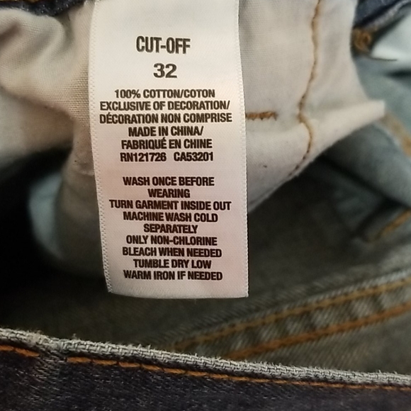 Aeropostale Men Shorts,  size 32. - Picture 6 of 6